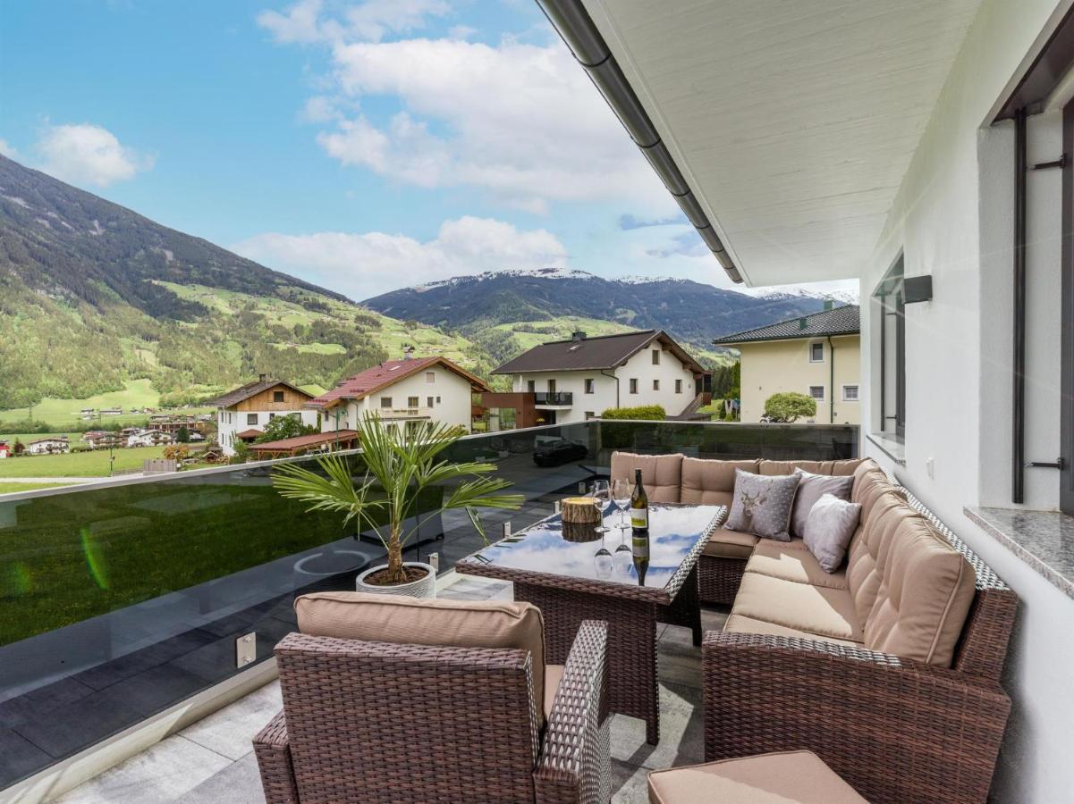 Apart Painting Ried im Zillertal Esterno foto