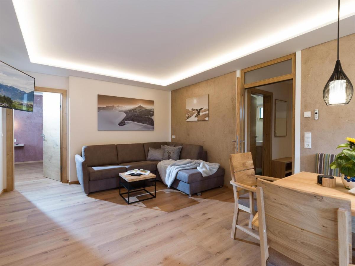 Apart Painting Ried im Zillertal Esterno foto